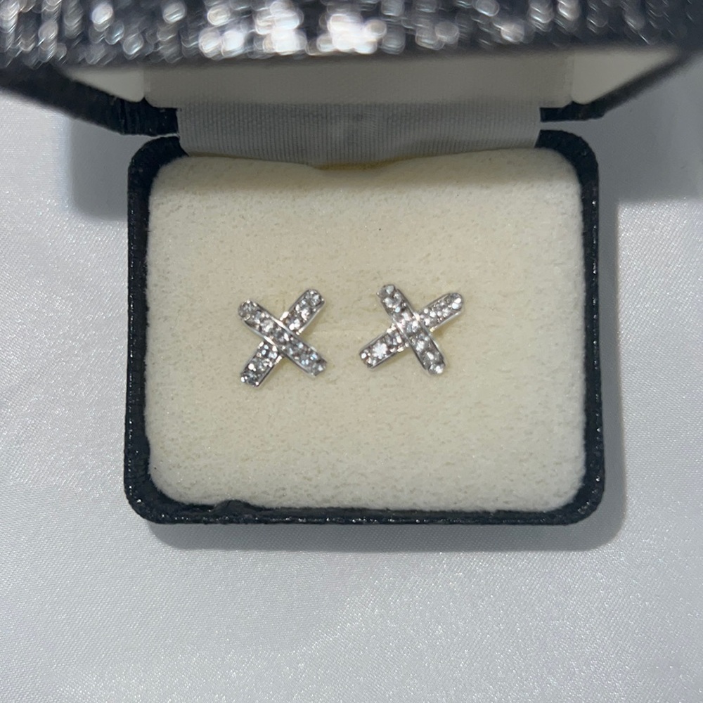 Fashion diamond earrings hugs and kisses
